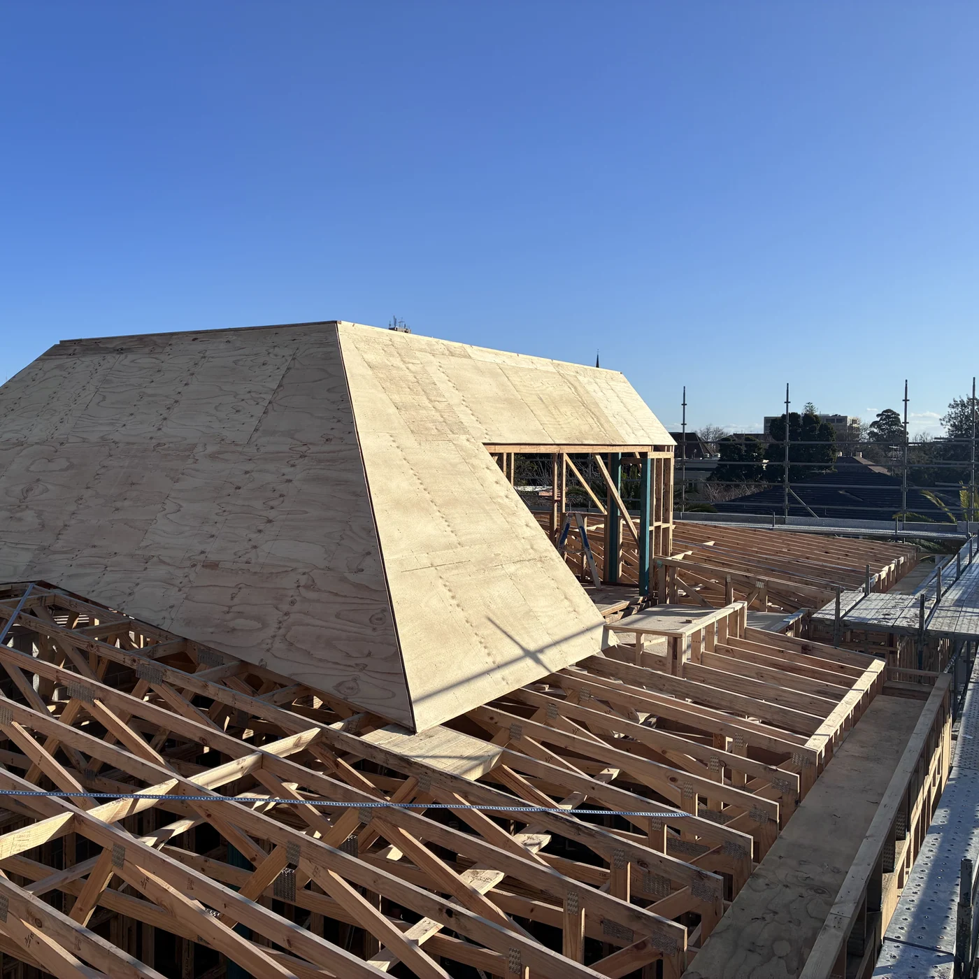 Hip roof timber framing